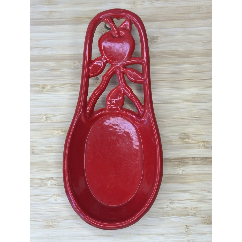 Red Cast Iron Apple Spoon Rest Farmhouse Kitchen Utensil Holder Wall Decor